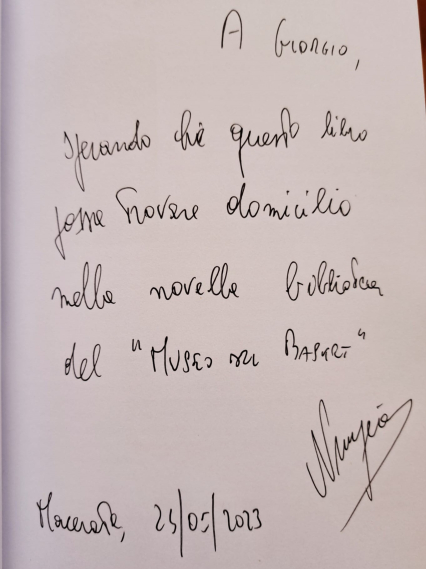 Dedica apposta sul volume 'I Mondiali di Basket' dagli autori Nunzio Spina e Roberto Quartatone, in occasione della donazione alla Biblioteca del Basket-Milano (per gentile concessione degli Autori)