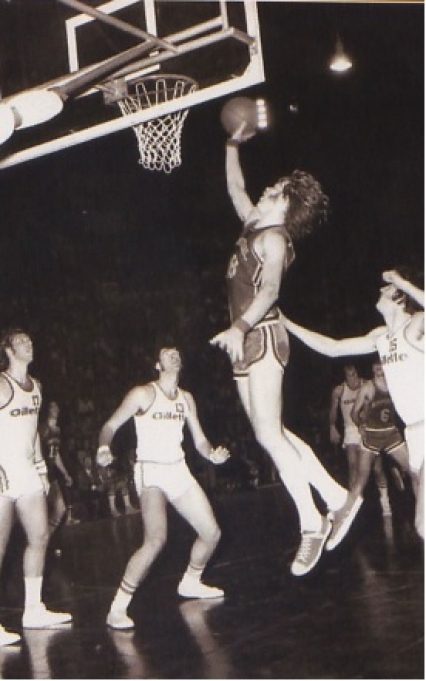 Art Kenney: un gladiatore moderno nell'Arena